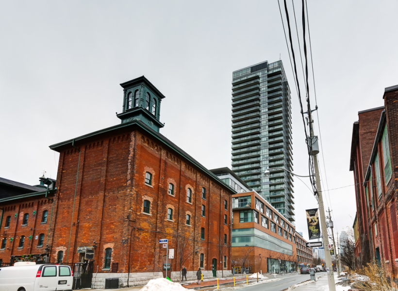 441 – 33 Mill Street